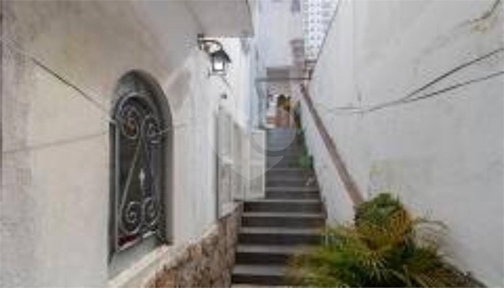 Sobrado à venda com 6 quartos, sendo 5 suítes,  em Santana, São Paulo, SP