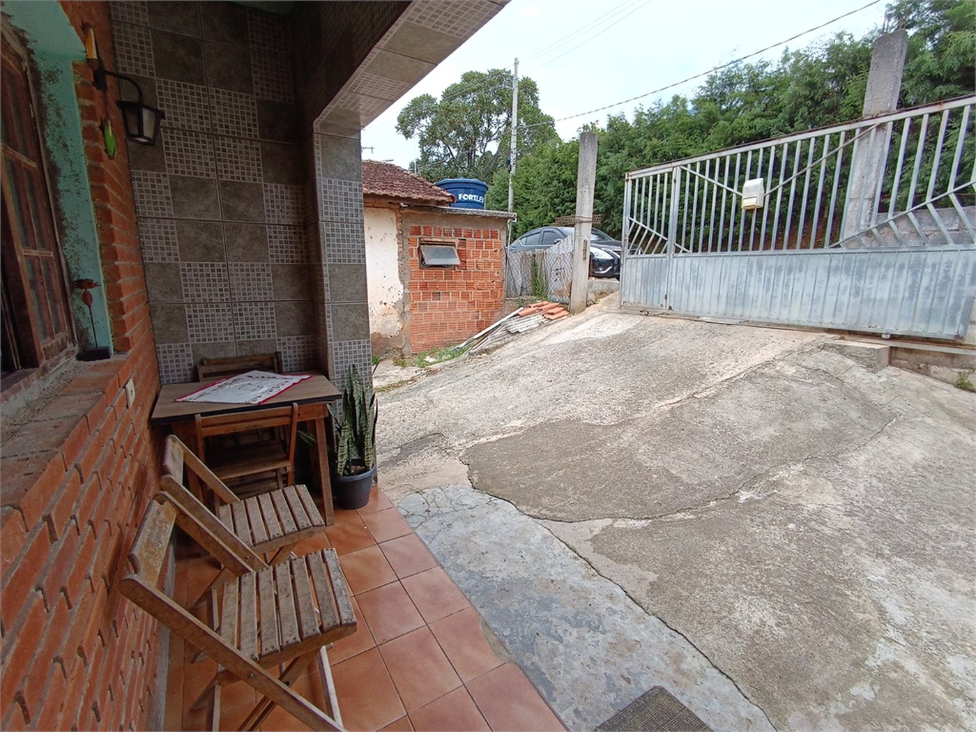 Casa à venda com 3 quartos, sendo 1 suíte, em Jardim Caparelli (mailasqui), São Roque, SP