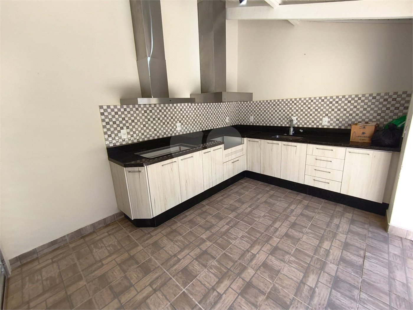 Casa à venda com 3 quartos, sendo 1 suíte,  em Vila Vendramini, Itapetininga, SP