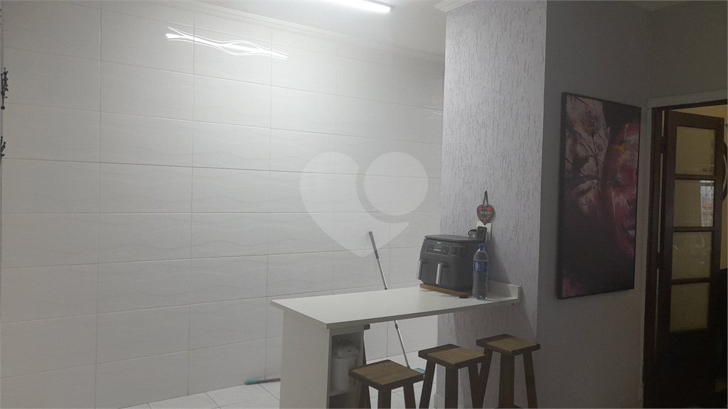Sobrado à venda com 3 quartos, sendo 1 suíte, em Tremembé, São Paulo, SP