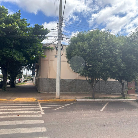 Casa Térrea à venda com 3 quartos no Centro, Três Lagoas, MS