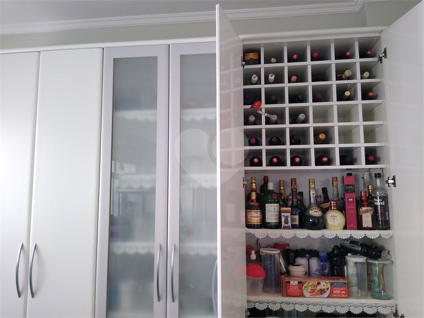 Apartamento à venda com 3 quartos, sendo 1 suíte,  em Bela Vista, São Paulo, SP
