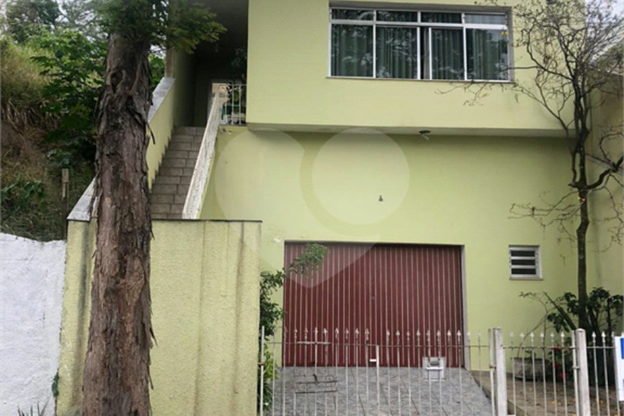 Casa à venda com 3 quartos, sendo 1 suíte, em Horto, São Paulo, SP