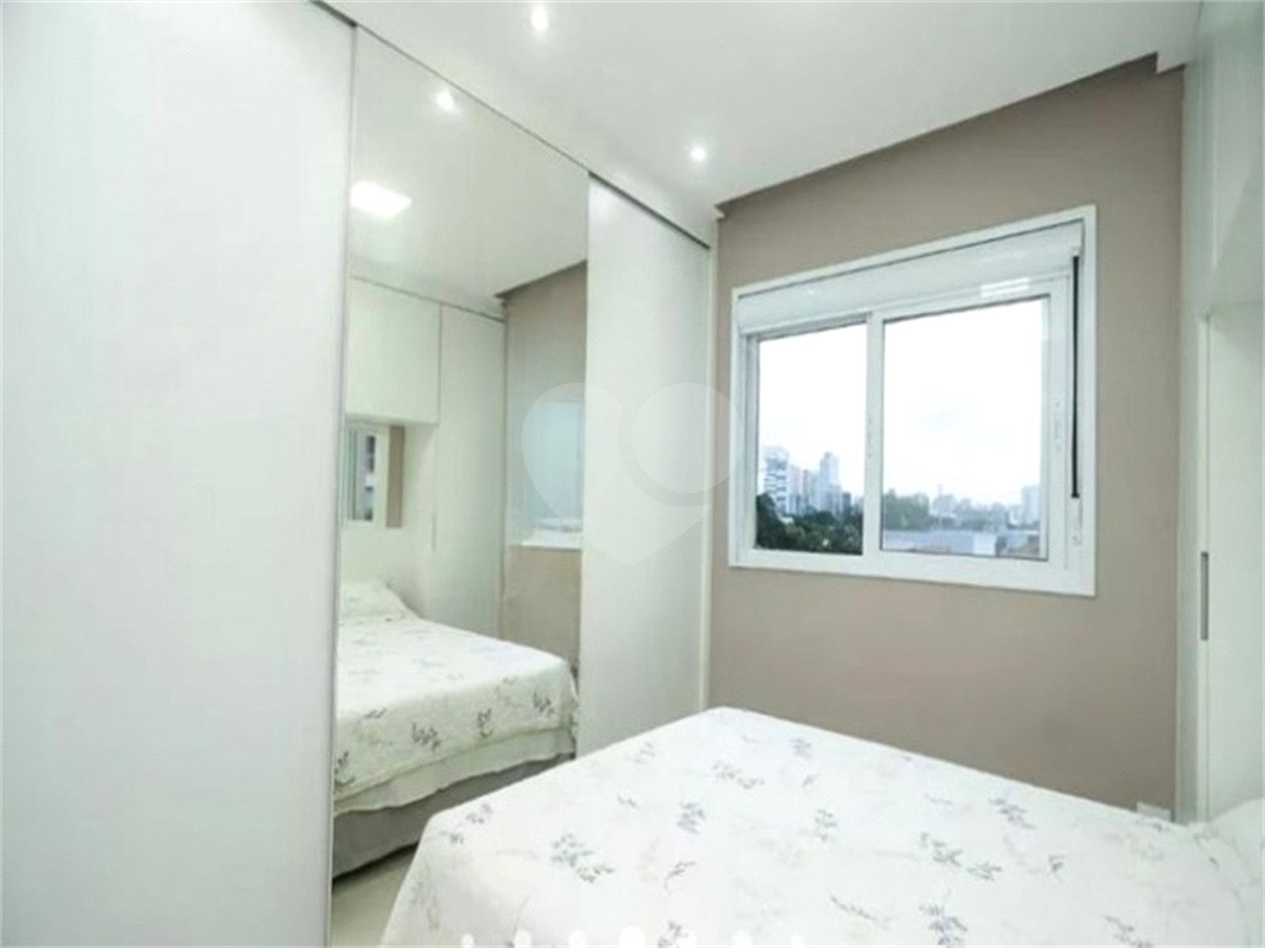 Apartamento à venda com 2 quartos, sendo 1 suíte, em Barra Funda, São Paulo, SP