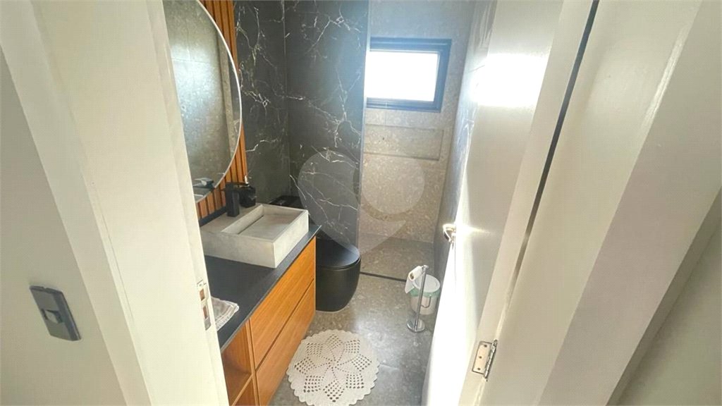 Casa à venda com 4 suítes no condomínio Colinas do Paratehy (norte), São José dos Campos - SP