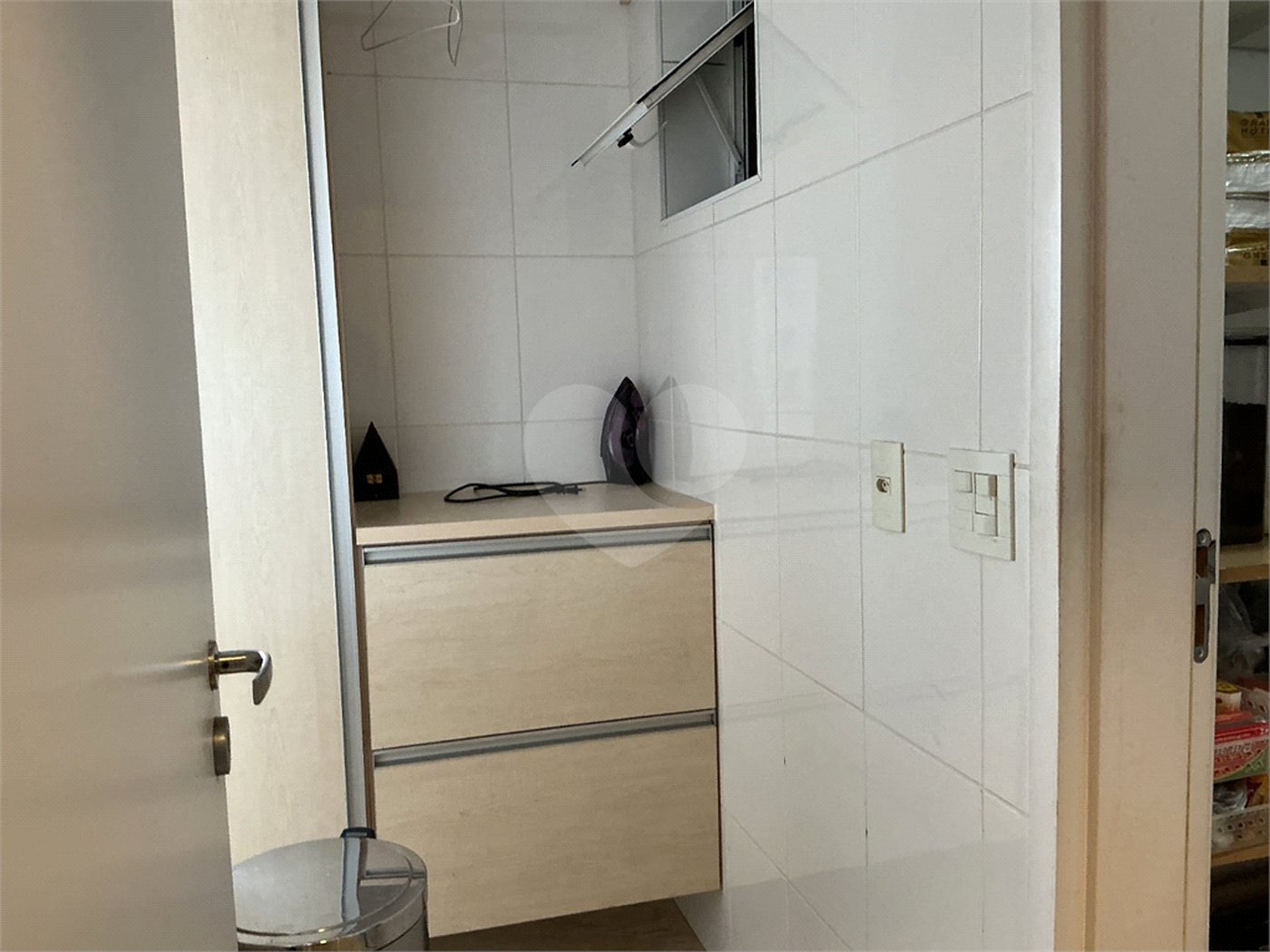 Apartamento à venda com 4 quartos, sendo 1 suíte, em Tremembé, São Paulo, SP