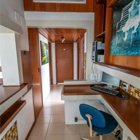 Sala Comercial à Venda na Encruzilhada – 100 M² – Santos/Sp