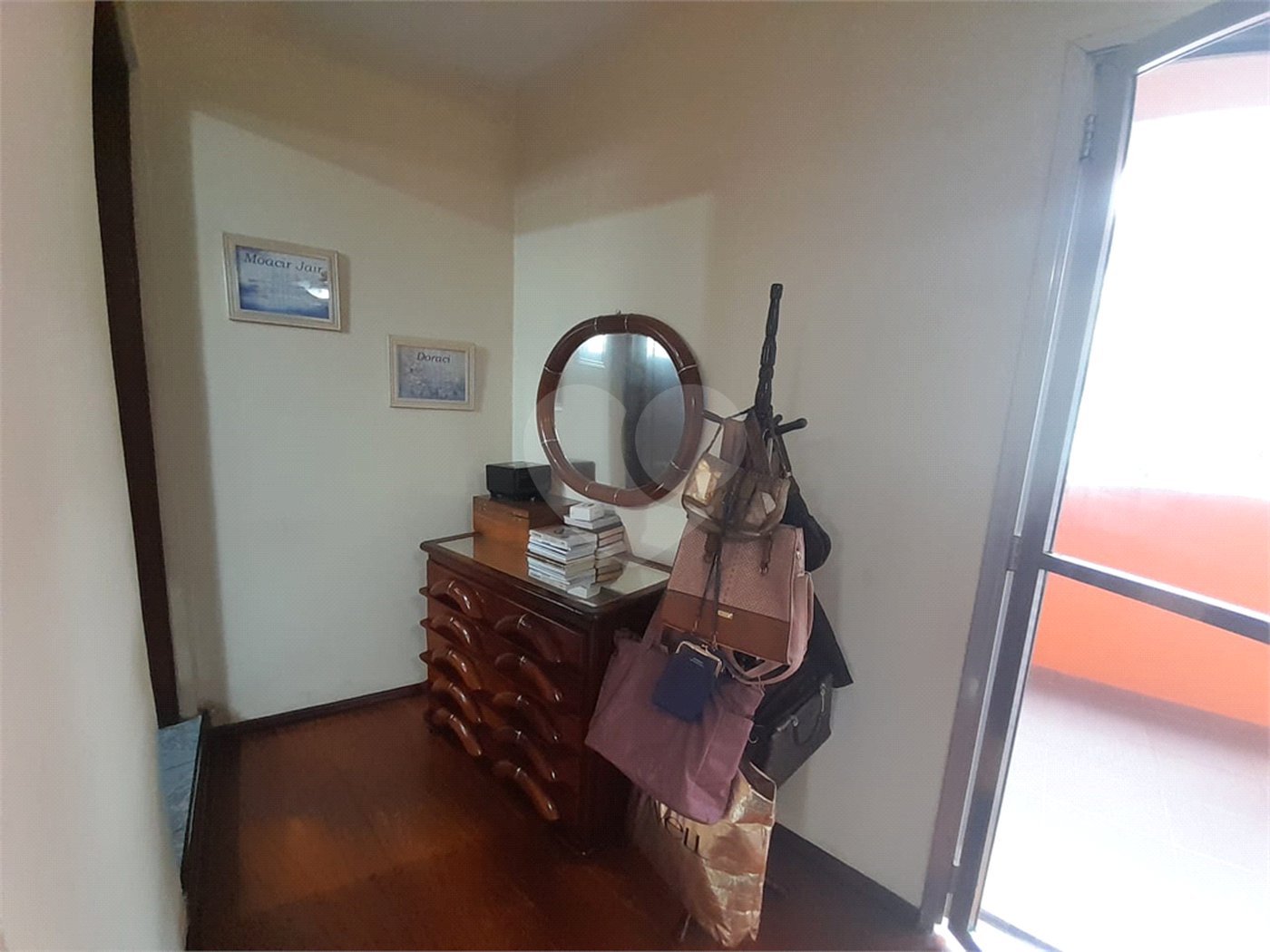 Sobrado à venda com 4 quartos, sendo 1 suíte,  em Saúde, São Paulo, SP