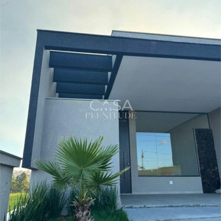 Casa em condomínio à venda com 3 quartos, sendo 1 suíte, em Wanel Ville, Sorocaba, SP