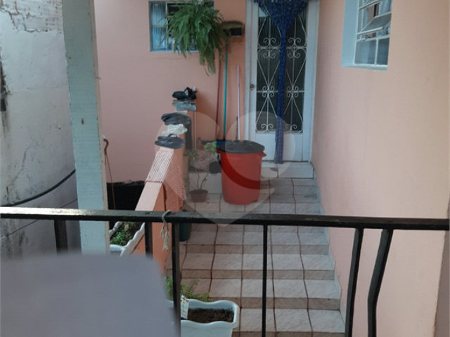 Casa à venda com 4 quartos em Vila Hermínia, Guarulhos, SP