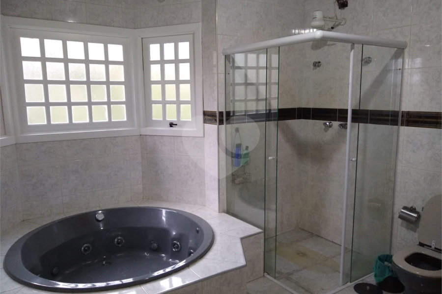 Casa à venda com 4 suítes no condomínio Alpes da Cantareira, Mairiporã - SP