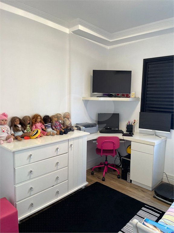 Apartamento à venda com 4 quartos, sendo 2 suítes,  em Jardim Ampliação, São Paulo, SP