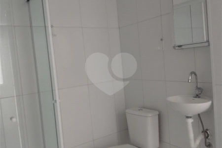 Casa à venda com 3 quartos, sendo 1 suíte, no Centro, Mogi das Cruzes, SP