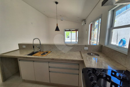 Casa Térrea à venda com 3 quartos, sendo 1 suíte, no Centro, Vinhedo, SP
