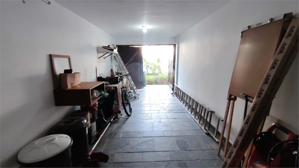 Sobrado à venda com 4 quartos, sendo 2 suítes, em Interlagos, São Paulo, SP