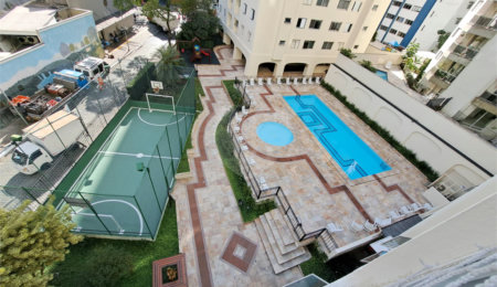 Apartamento à venda com 3 quartos, sendo 1 suíte,  em Vila Uberabinha, São Paulo, SP