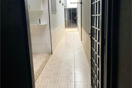 Casa à venda com 3 quartos, sendo 1 suíte, em Vila Miranda, Sumaré, SP