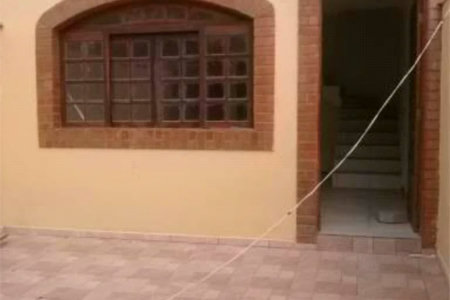 Sobrado à venda com 3 quartos, sendo 1 suíte,  em Jardim Monte Kemel, São Paulo, SP