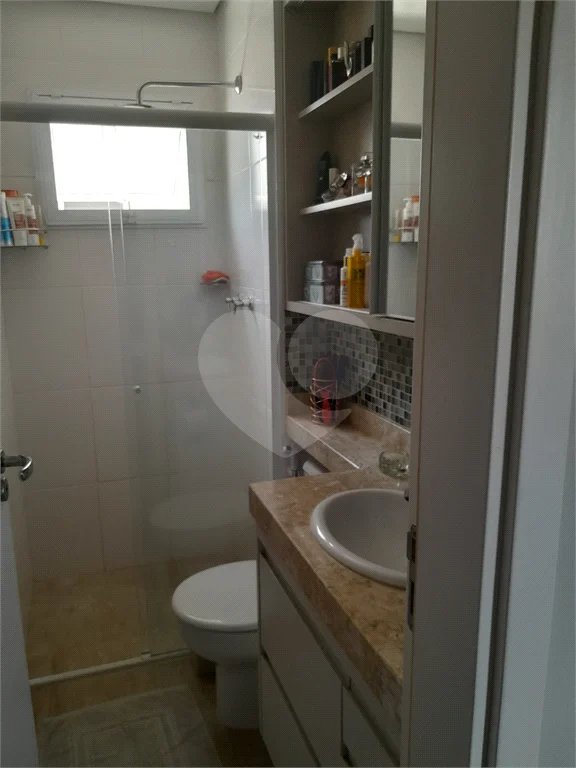 Apartamento à venda com 3 quartos, sendo 1 suíte,  em Jardim Bandeirantes, Louveira, SP