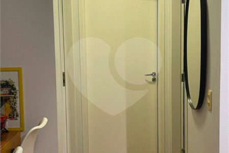 Apartamento à venda com 2 quartos em Jardim do Trevo, Atibaia, SP