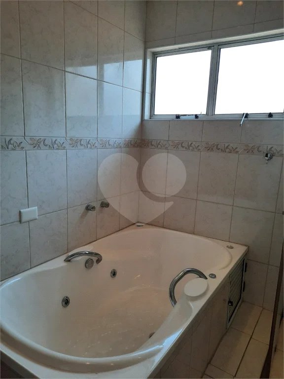 Casa à venda com 5 quartos, sendo 2 suítes, em Vila Nova Cachoeirinha, São Paulo, SP