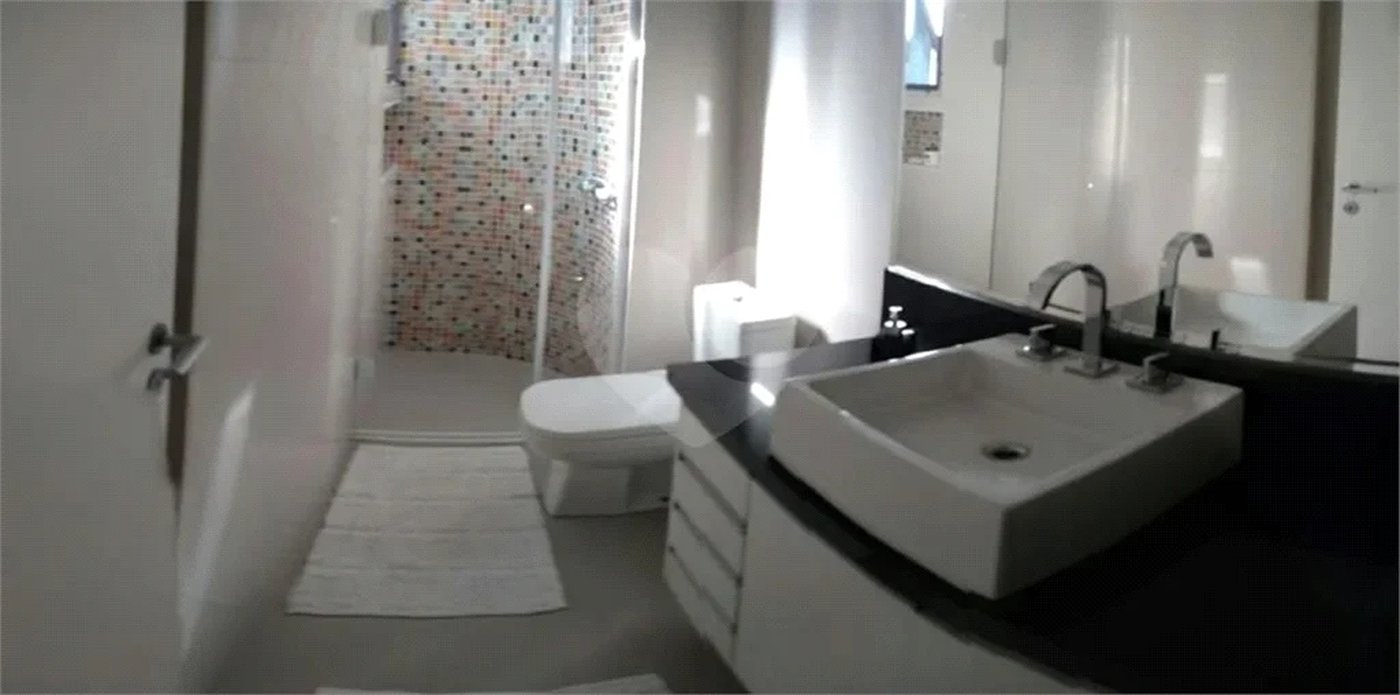 Duplex à venda com 3 quartos, sendo 1 suíte, em Vila Andrade, São Paulo, SP