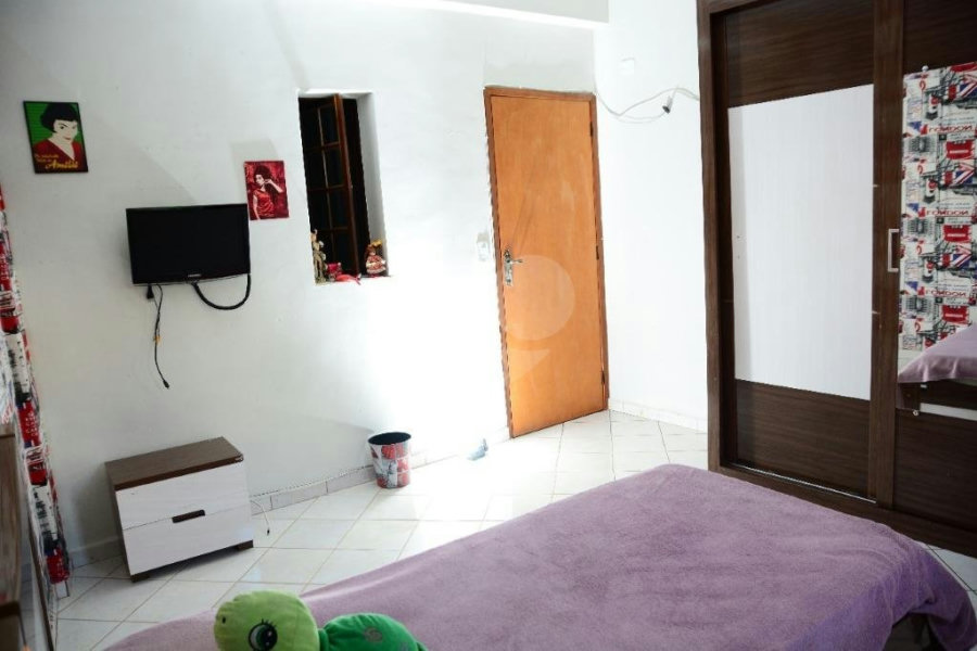Sobrado à venda com 3 quartos em Vila Guilherme, São Paulo, SP