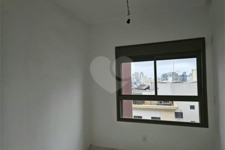 Casa Ibirapuera Apartments da Cyrela, a poucos minutos do Parque Ibirapuera, na Vila Clementino, com fácil acesso a Av. 23 de Maio e ao Shopping Santa Cruz. Apartamento de 2 dorms,, 1 suíte, 1 vaga de garagem.. Um condomínio com área de lazer tipo clube.