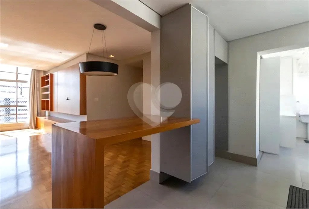 Apartamento à venda 97 m², 2 dormitórios, 1 vaga no Jardim Paulista - São Paulo/SP.