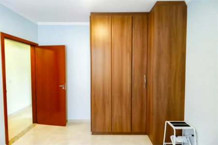 Sobrado à venda com 4 quartos, sendo 1 suíte, em Vila Sônia, São Paulo, SP