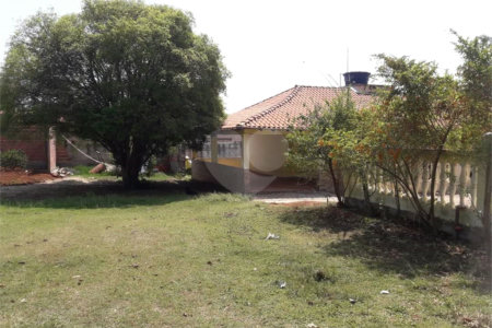 Chácara á venda com 1.250m2, em Aracê de Santo Antonio, em São Carlos.
