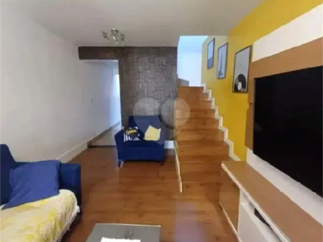 Sobrado à venda com 4 quartos, sendo 1 suíte,  em Jaraguá, São Paulo, SP