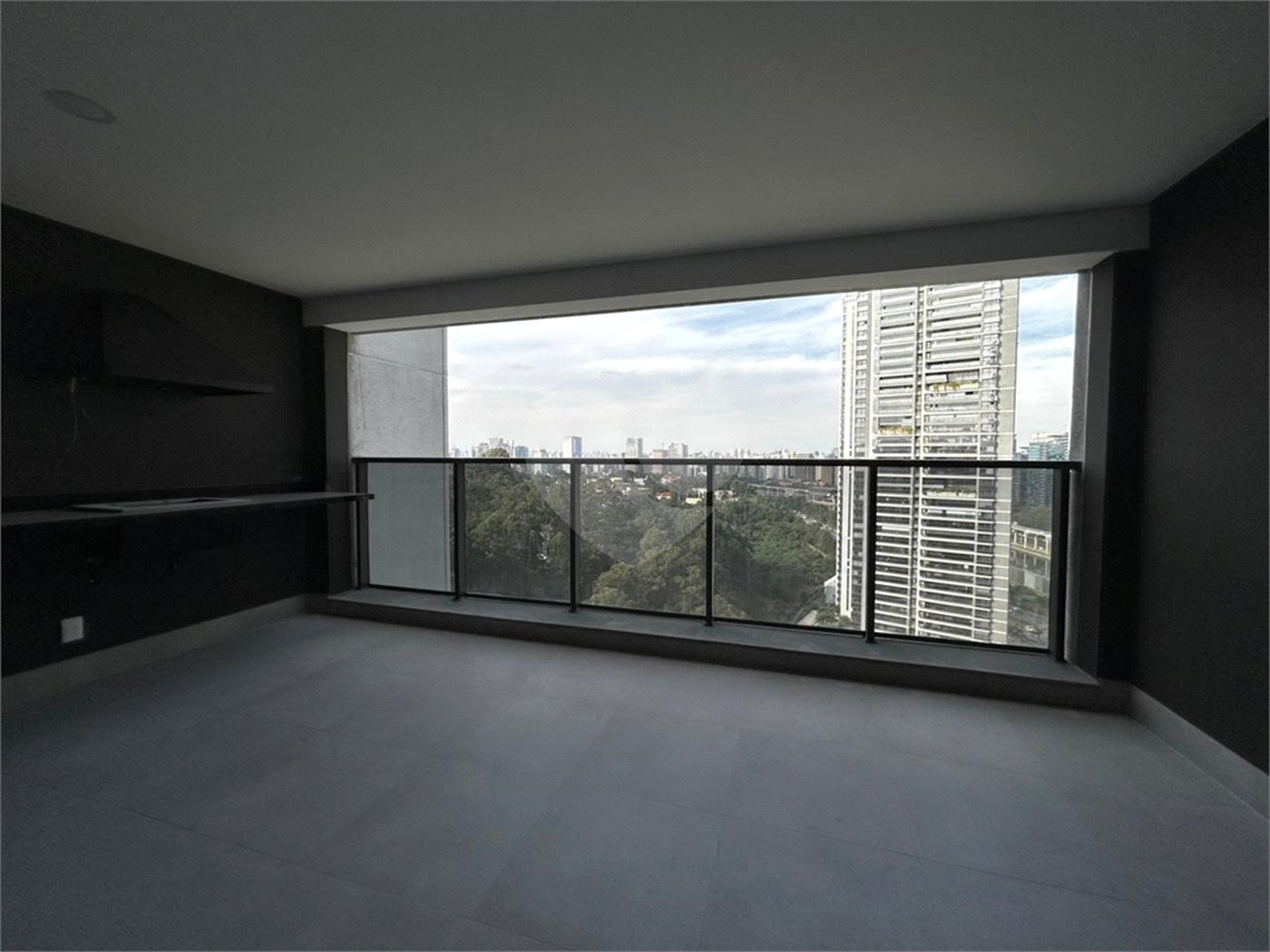 Apartamento à venda com 3 suítes em Panamby, São Paulo, SP