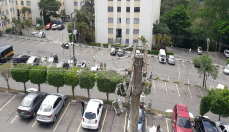 Apartamento à venda com 2 quartos em Jardim Caiapiá, Cotia, SP