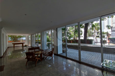 Apartamento à venda com 1 quarto em Indianópolis, São Paulo, SP