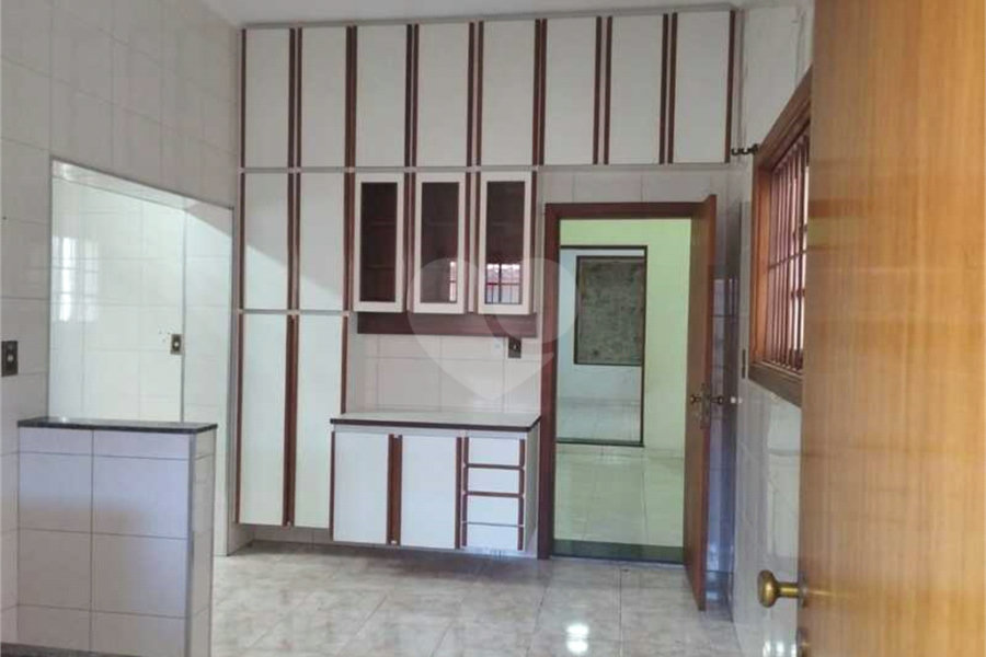 Casa à venda com 4 quartos, sendo 1 suíte,  em Santana, São Paulo, SP