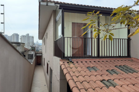 Sobrado à venda com 3 suítes em Vila Mariza Mazzei, São Paulo, SP