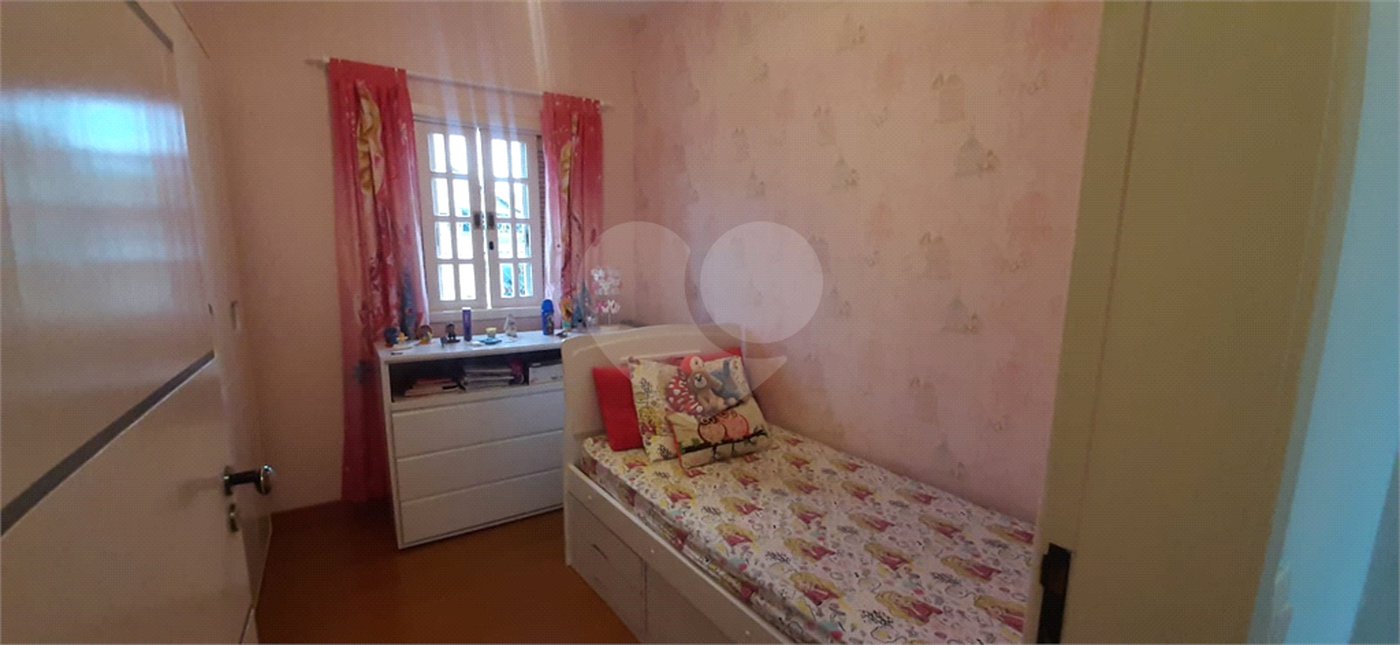 Casa à venda com 3 quartos, sendo 1 suíte,  em Vila Brasileira, Mogi das Cruzes, SP