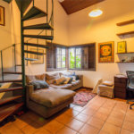 Casa à venda com 3 quartos, sendo 1 suíte,  no condomínio Jardim Hipico, São Paulo - SP