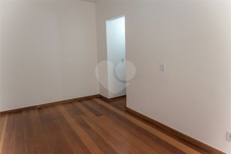 Apartamento à venda com 3 quartos, sendo 1 suíte, em Tijuca, Rio de Janeiro, RJ