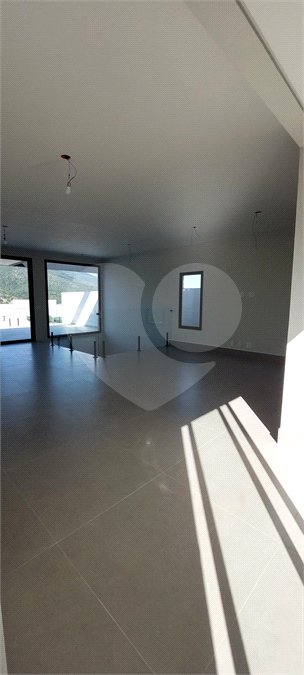 Casa à venda com 3 suítes no condomínio Greenfield, Atibaia - SP