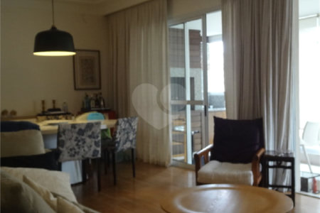Apartamento à venda com 3 suítes em Alto da Lapa, São Paulo, SP