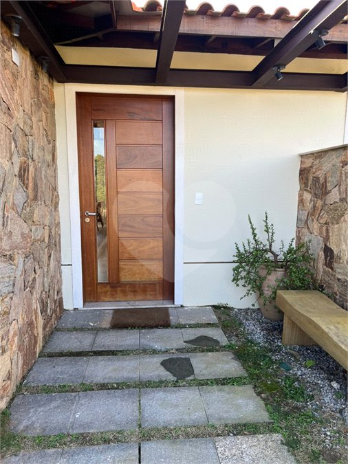 Casa em condomínio à venda com 4 quartos, sendo 3 suítes, em Marina, Armação dos Búzios, RJ
