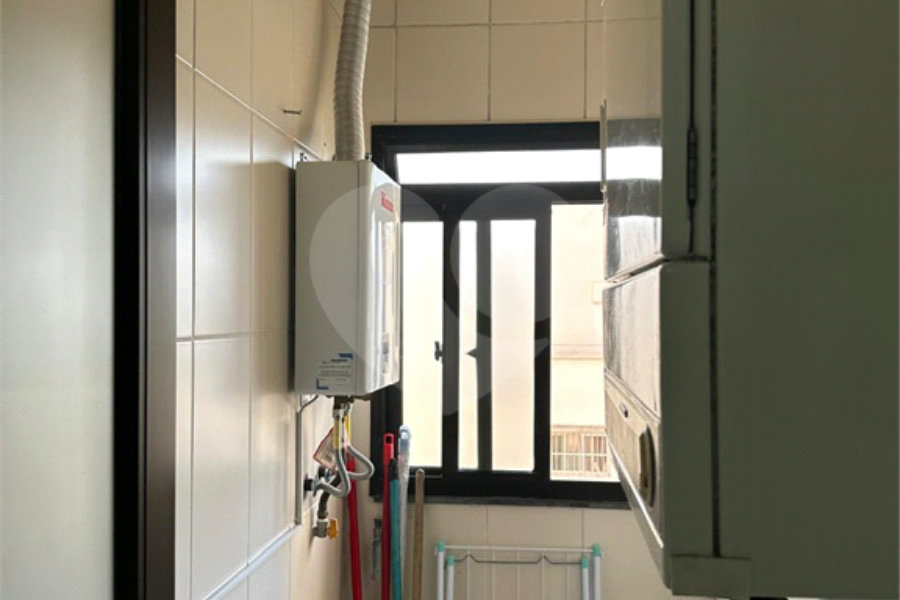 Apartamento para alugar com 4 quartos, sendo 1 suíte,  em Santana, São Paulo, SP