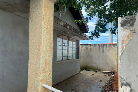 Casa à venda com 3 quartos, sendo 1 suíte,  em Jardim Itália, Itapetininga, SP