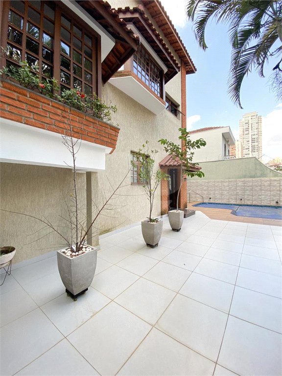 Casa à venda com 3 quartos, sendo 1 suíte, em Santana, São Paulo, SP