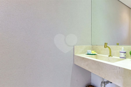 Casa à venda com 3 quartos, sendo 1 suíte, no condomínio Magnólia Gardens, São Paulo - SP