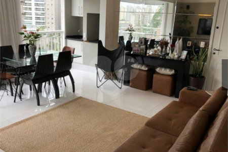Apartamento à venda com 3 quartos, sendo 1 suíte,  em Jardim Ampliação, São Paulo, SP