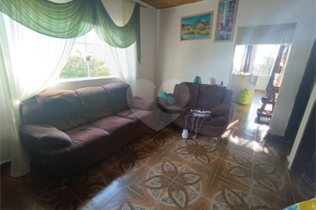 Casa à venda com 4 quartos em Vila Vilma (mailasqui), São Roque, SP