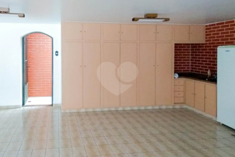 Sobrado à venda com 3 quartos, sendo 1 suíte, em Mooca, São Paulo, SP